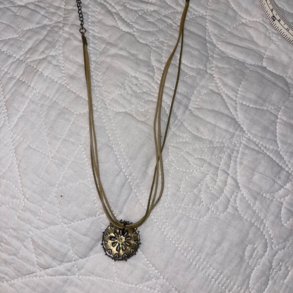 Lia Sophia Necklace Round Pendant Multicolor Brilliant Stones Gold Tone Cord - Picture 7 of 7